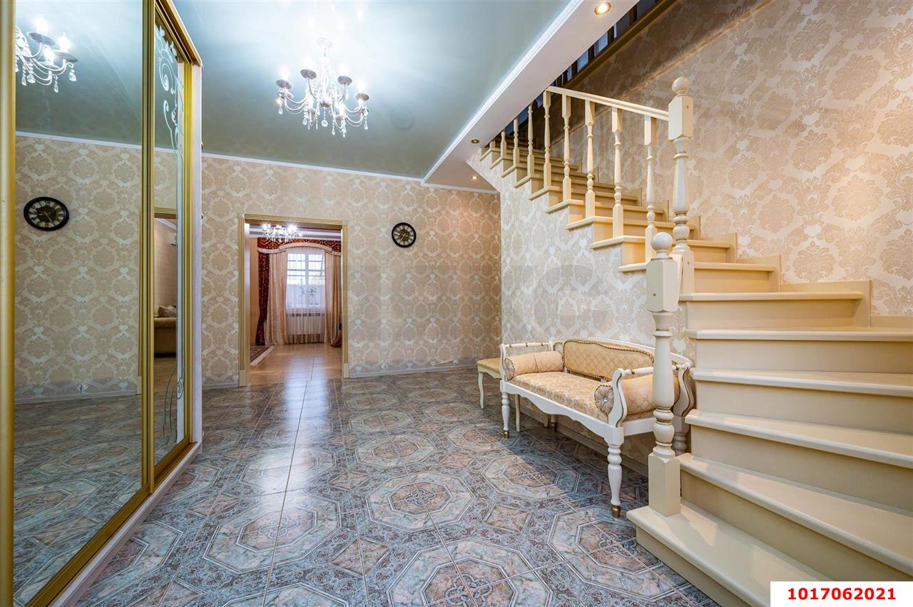 Фото №6: Дом 221&nbsp;м² + 13&nbsp;сот., 2&nbsp;эт. - Тахтамукай, ул. Мурата Паранука, 14