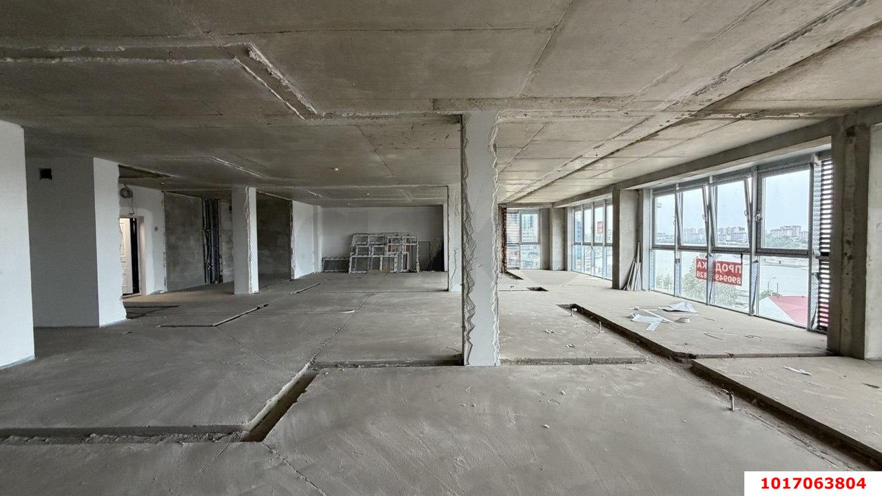 Фото №12: 3-комнатная квартира 163&nbsp;м², 7/9&nbsp;эт. - Краснодар, Западный внутригородской округ, мкр. Центральный, ул. Чкалова, 8