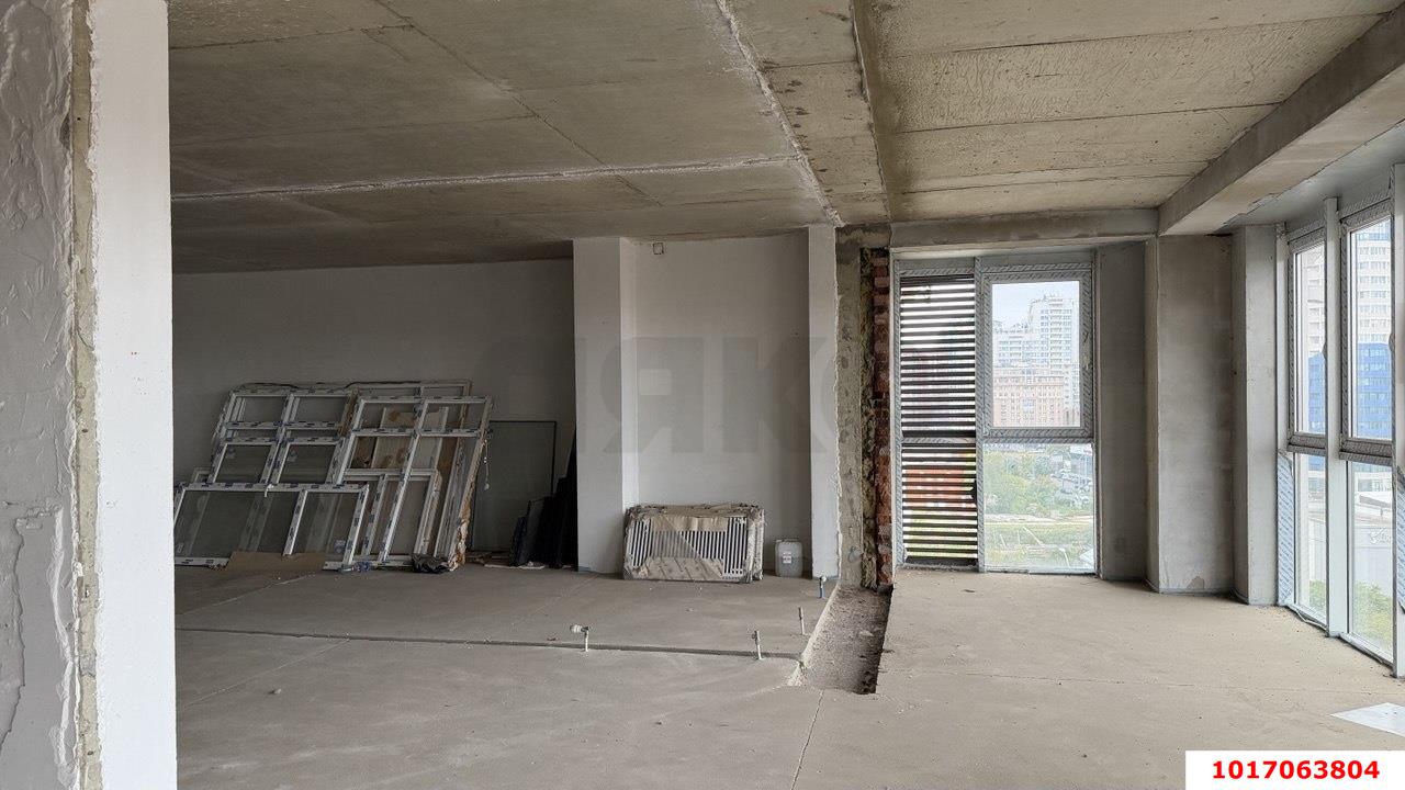 Фото №9: 3-комнатная квартира 163&nbsp;м², 7/9&nbsp;эт. - Краснодар, Западный внутригородской округ, мкр. Центральный, ул. Чкалова, 8