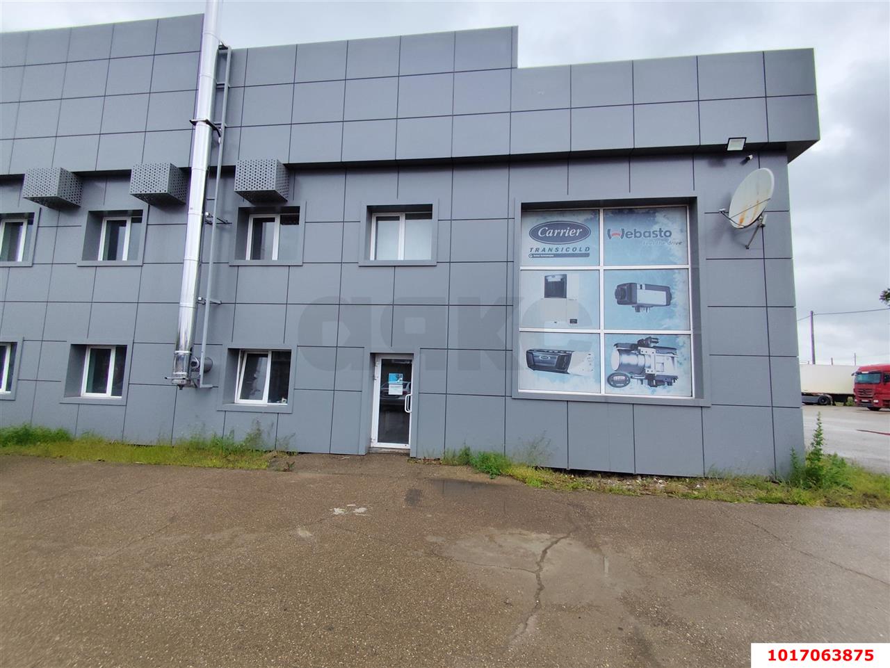 Фото №4: Торговое помещение 22&nbsp;м², 2/2&nbsp;эт. - Краснодар, Прикубанский внутригородской округ, Калинино, мкр. Северный, ул. Большевистская, 324