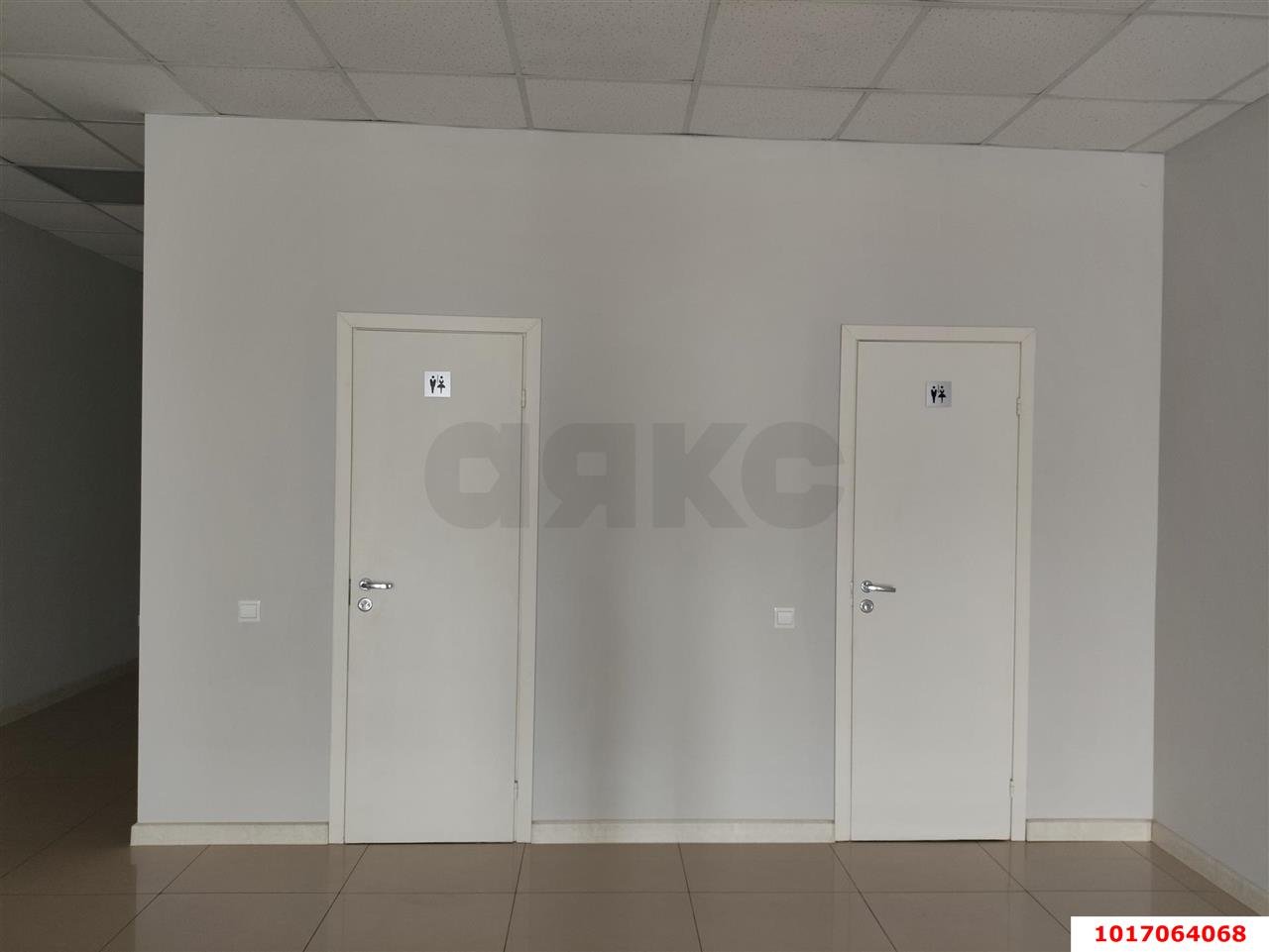 Фото №4: Торговое помещение 25&nbsp;м², 2/2&nbsp;эт. - Краснодар, Прикубанский внутригородской округ, Калинино, мкр. Северный, ул. Большевистская, 324