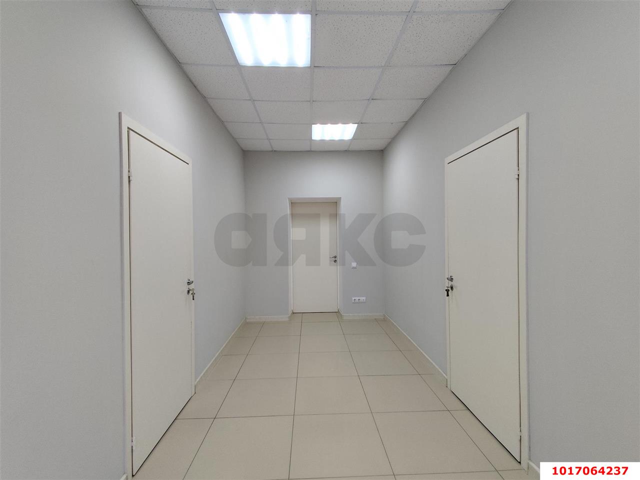 Фото №6: Торговое помещение 83&nbsp;м², 2/2&nbsp;эт. - Краснодар, Прикубанский внутригородской округ, Калинино, мкр. Северный, ул. Большевистская, 324