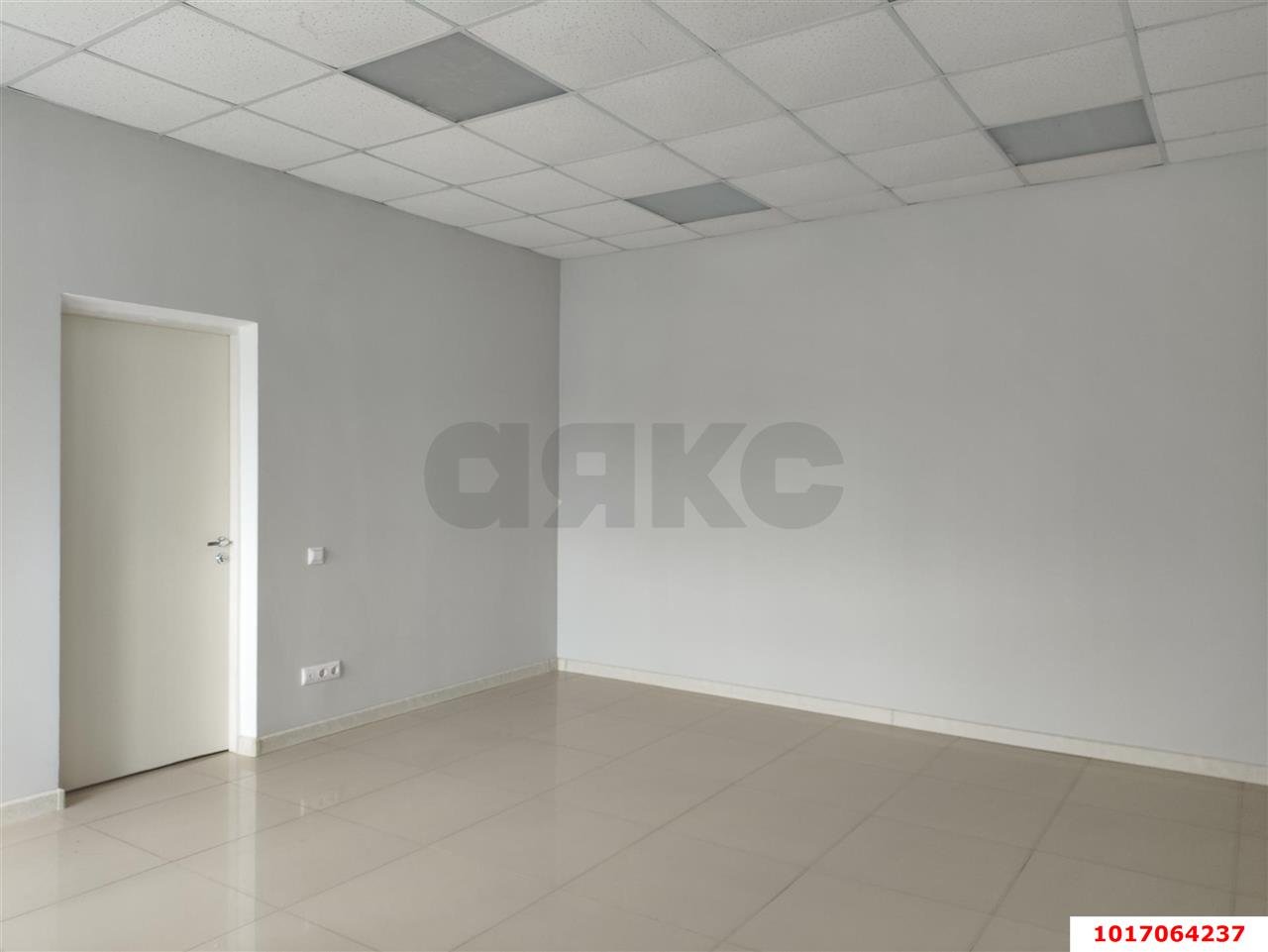Фото №7: Торговое помещение 83&nbsp;м², 2/2&nbsp;эт. - Краснодар, Прикубанский внутригородской округ, Калинино, мкр. Северный, ул. Большевистская, 324