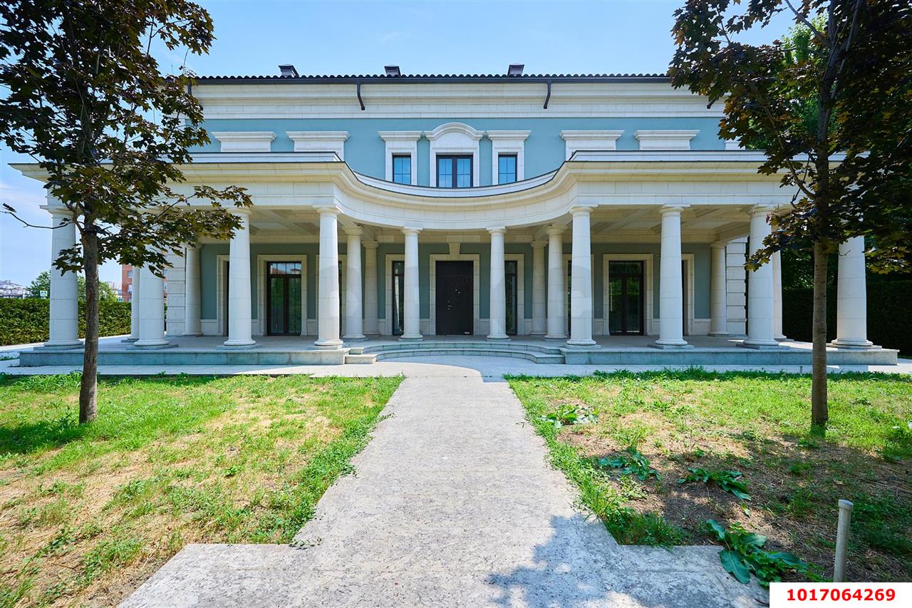 Фото №3: Дом 672&nbsp;м² + 8.7&nbsp;сот., 2&nbsp;эт. - Краснодар, Прикубанский внутригородской округ, КП Екатериновка, мкр. Фестивальный, ул. Яркая, 15/4