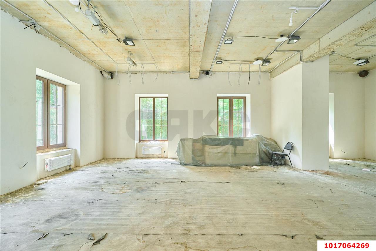 Фото №26: Дом 672&nbsp;м² + 8.7&nbsp;сот., 2&nbsp;эт. - Краснодар, Прикубанский внутригородской округ, КП Екатериновка, мкр. Фестивальный, ул. Яркая, 15/4