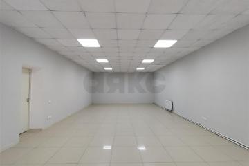 Фото №1: Торговое помещение 73&nbsp;м², 2/2&nbsp;эт. - Краснодар, мкр. Северный, ул. Большевистская, 324
