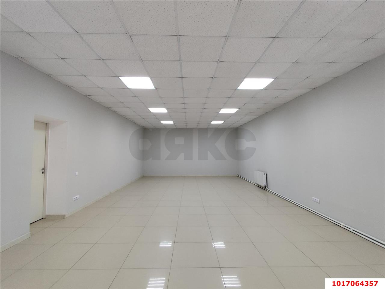 Фото №1: Торговое помещение 73&nbsp;м², 2/2&nbsp;эт. - Краснодар, Прикубанский внутригородской округ, Калинино, мкр. Северный, ул. Большевистская, 324