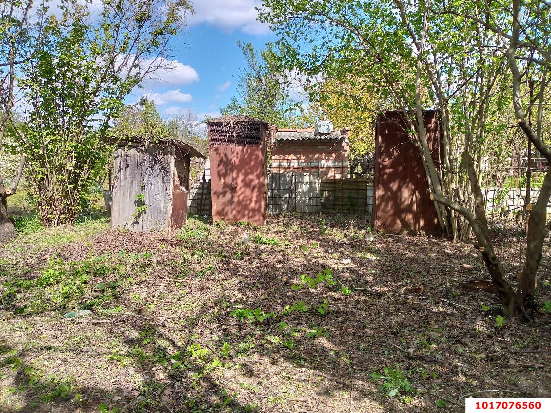 Фото №3: Личное подсобное хозяйство 6.2&nbsp;сот. - Железнодорожник-3, мкр. Карасунский внутригородской округ, ул. Солнечная, 162