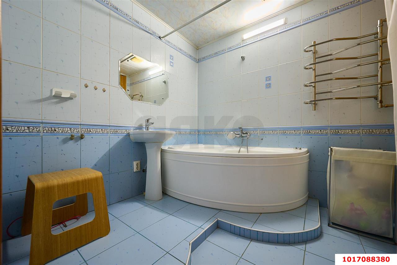 Фото №11: 3-комнатная квартира 86&nbsp;м², 4/12&nbsp;эт. - Краснодар, Западный внутригородской округ, мкр. Горгаз, ул. Южная, 25