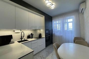 Фото №1: 2-комнатная квартира 60 м², 16/16 эт. - Краснодар, мкр. 9-й километр, пр-д Репина, 3/1к3