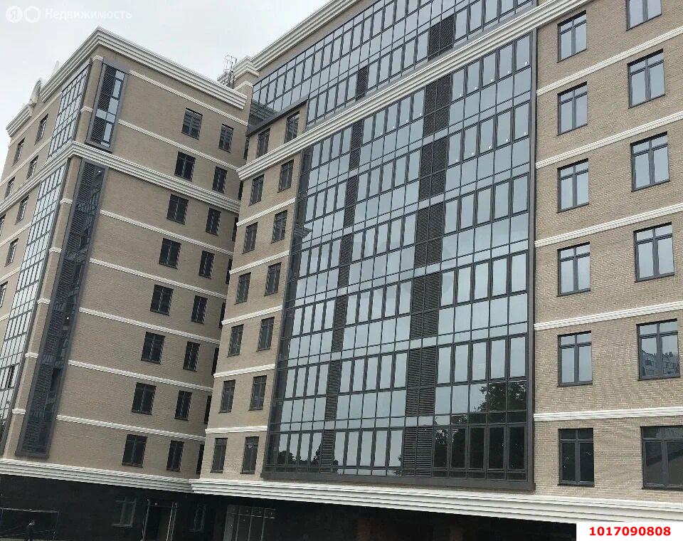 Фото №3: 2-комнатная квартира 62&nbsp;м², 7/9&nbsp;эт. - Краснодар, Западный внутригородской округ, мкр. Центральный, ул. Чкалова, 8