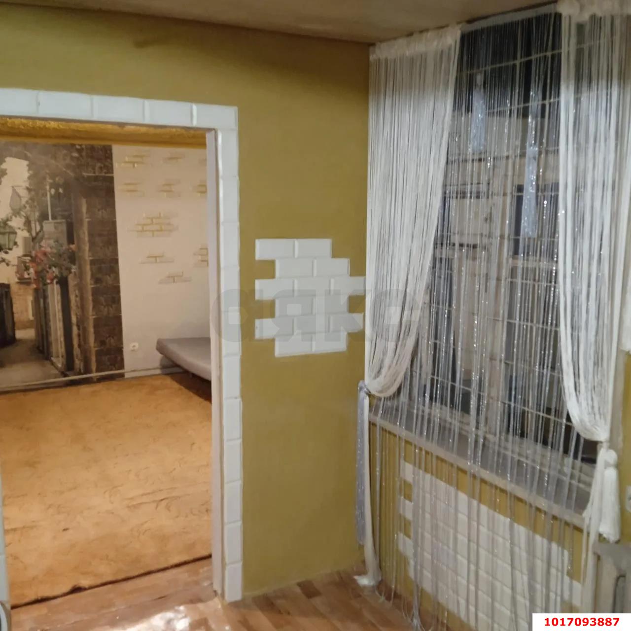 Фото №7: Часть дома 30&nbsp;м² + 0.32&nbsp;сот., 1&nbsp;эт. - Краснодар, Западный внутригородской округ, мкр. Центральный, ул. имени Калинина, 307