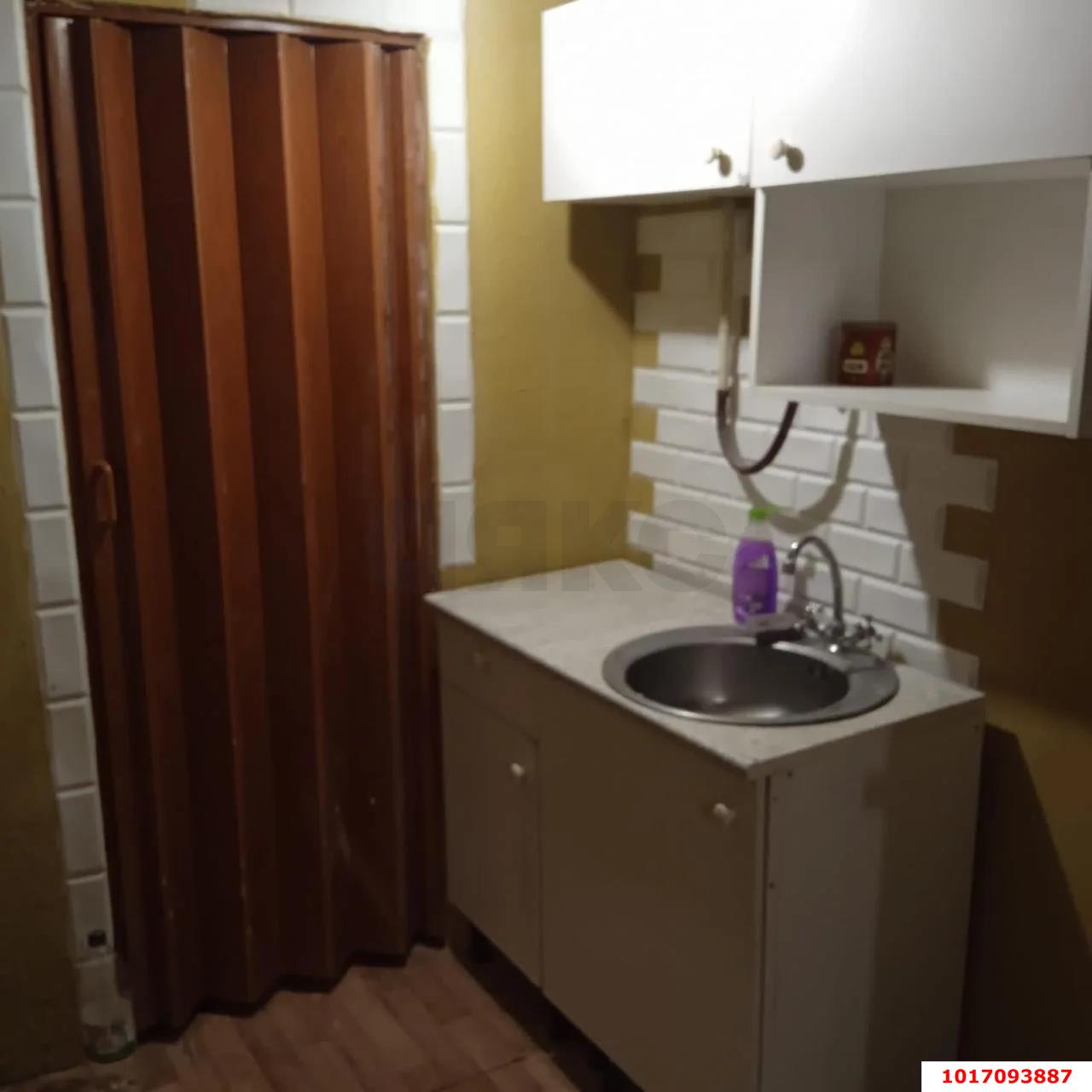 Фото №9: Часть дома 30&nbsp;м² + 0.32&nbsp;сот., 1&nbsp;эт. - Краснодар, Западный внутригородской округ, мкр. Центральный, ул. имени Калинина, 307