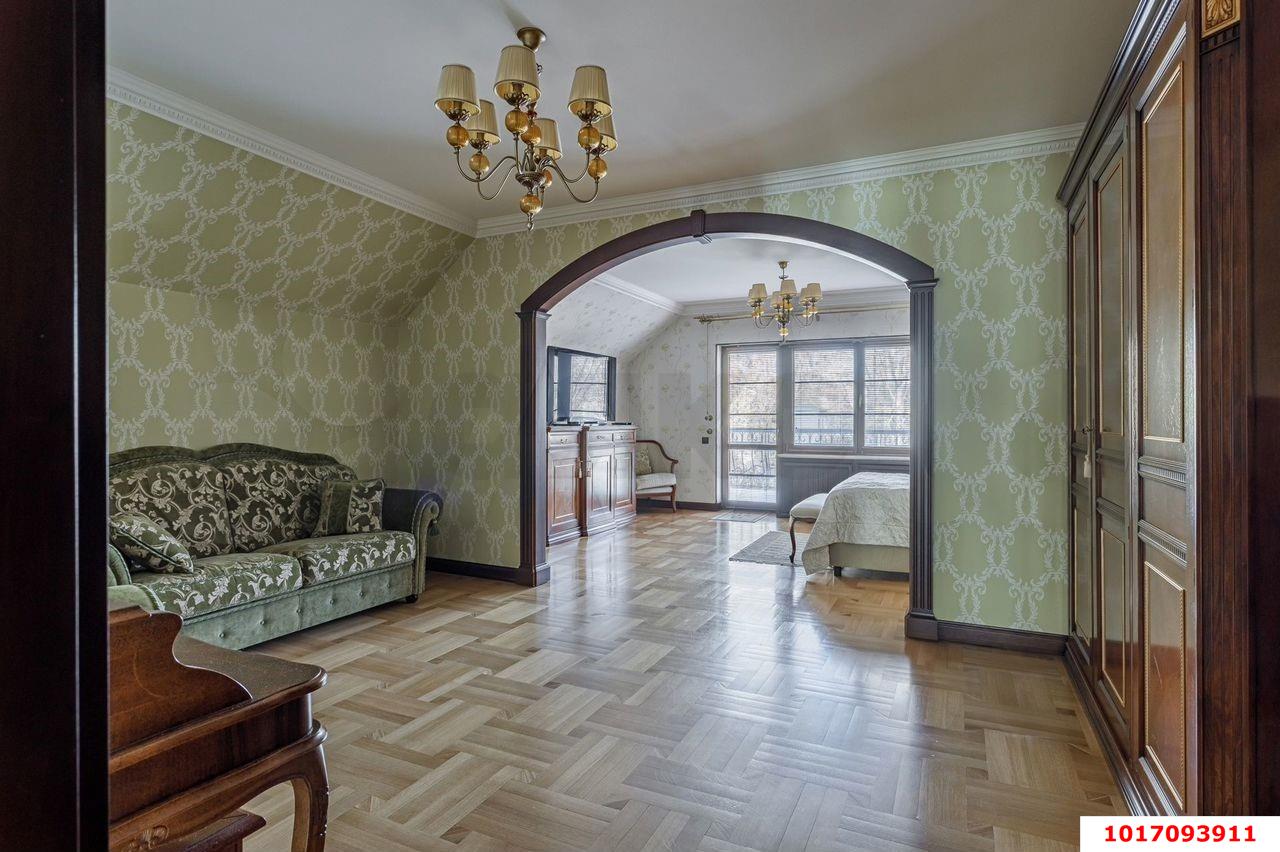 Фото №5: Дом 640&nbsp;м² + 24&nbsp;сот., 2&nbsp;эт. - Краснодар, Прикубанский внутригородской округ, мкр. Музыкальный, ул. им. Кармалина Н.Н., 13