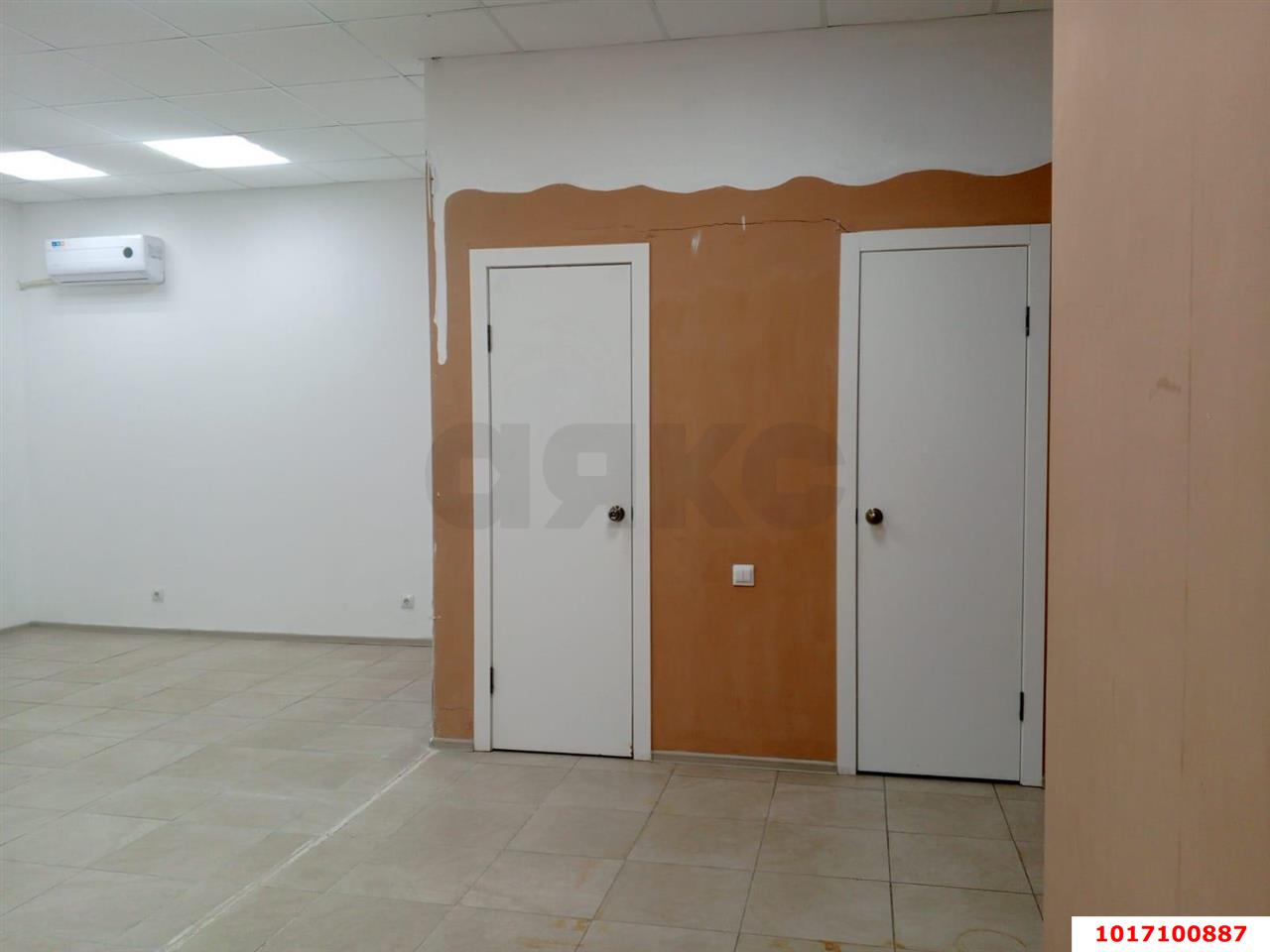 Фото №8: Торговое помещение 39&nbsp;м², 1/19&nbsp;эт. - Краснодар, Карасунский внутригородской округ, Гидростроителей, мкр. жилой комплекс Премьера, ул. Автолюбителей, 1/7к2
