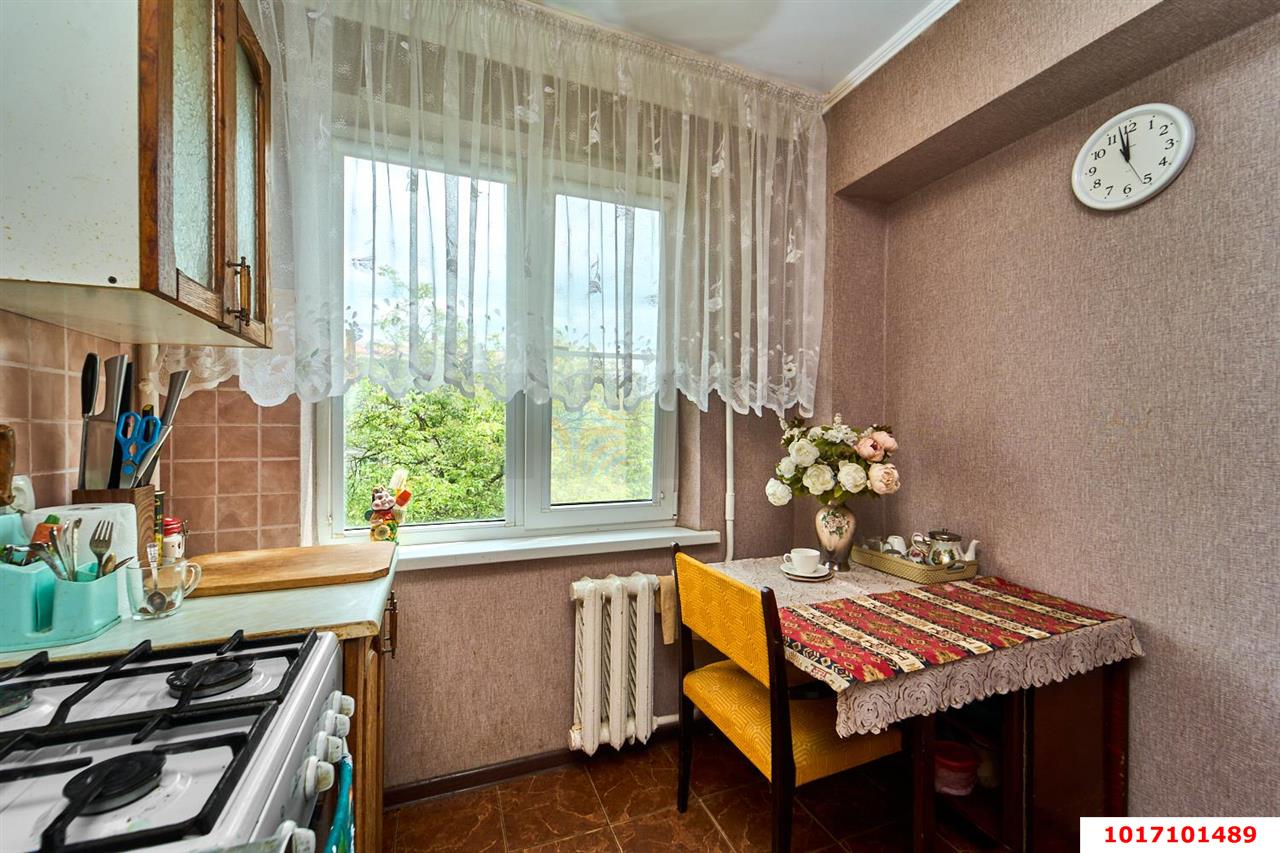 Фото №10: 4-комнатная квартира 64&nbsp;м², 4/5&nbsp;эт. - Краснодар, Прикубанский внутригородской округ, мкр. Фестивальный, ул. Герцена, 192