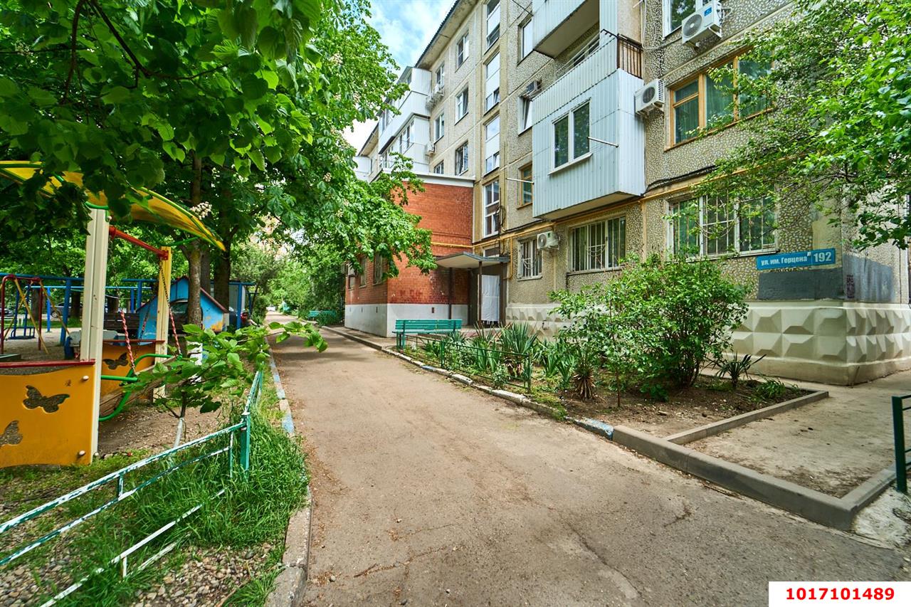 Фото №17: 4-комнатная квартира 64&nbsp;м², 4/5&nbsp;эт. - Краснодар, Прикубанский внутригородской округ, мкр. Фестивальный, ул. Герцена, 192