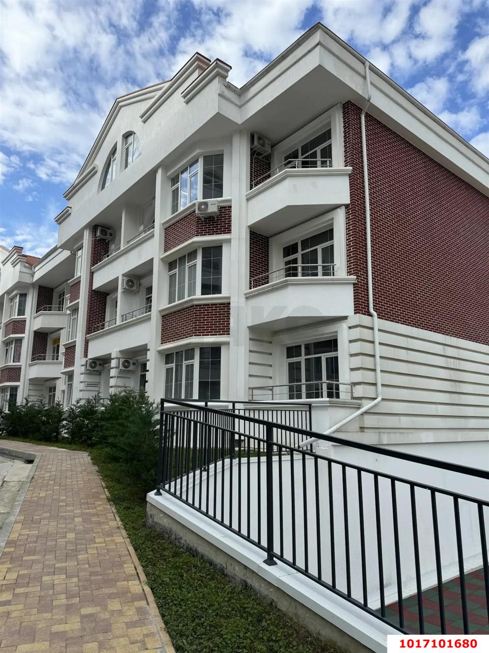 Фото №2: 1-комнатная квартира 50&nbsp;м², 2/5&nbsp;эт. - Сочи, Адлерский, жилой комплекс Курортный, ж/р Адлер, ул. Ленина, 290/7к1