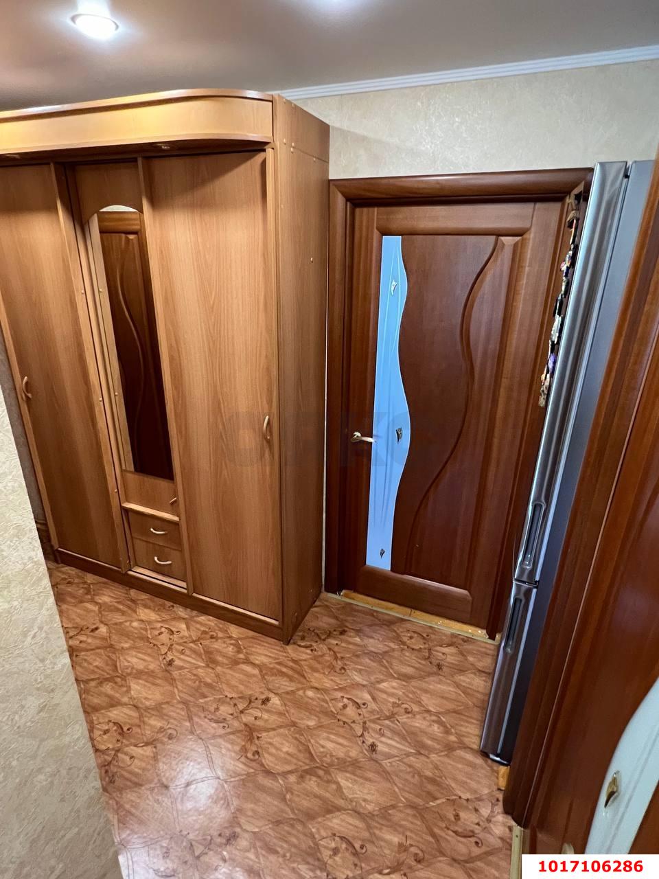 Фото №17: 3-комнатная квартира 60&nbsp;м², 4/5&nbsp;эт. - Краснодар, Центральный внутригородской округ, мкр. Центральный, ул. Братьев Дроздовых, 27