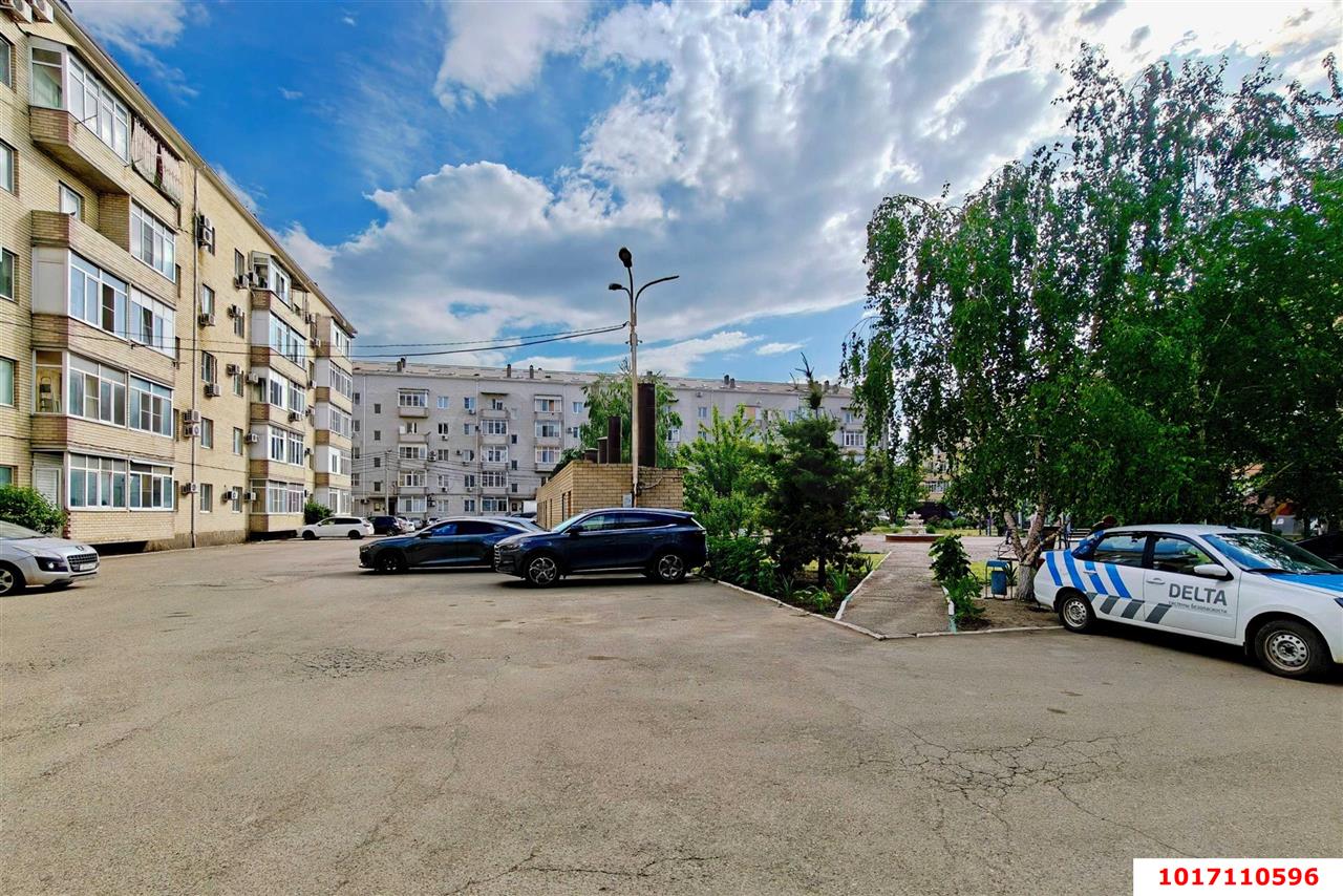 Фото №1: Офисное помещение 40&nbsp;м², 5&nbsp;эт. - Краснодар, Прикубанский внутригородской округ, мкр. жилой комплекс Западный Город, ул. Крылатская, 19