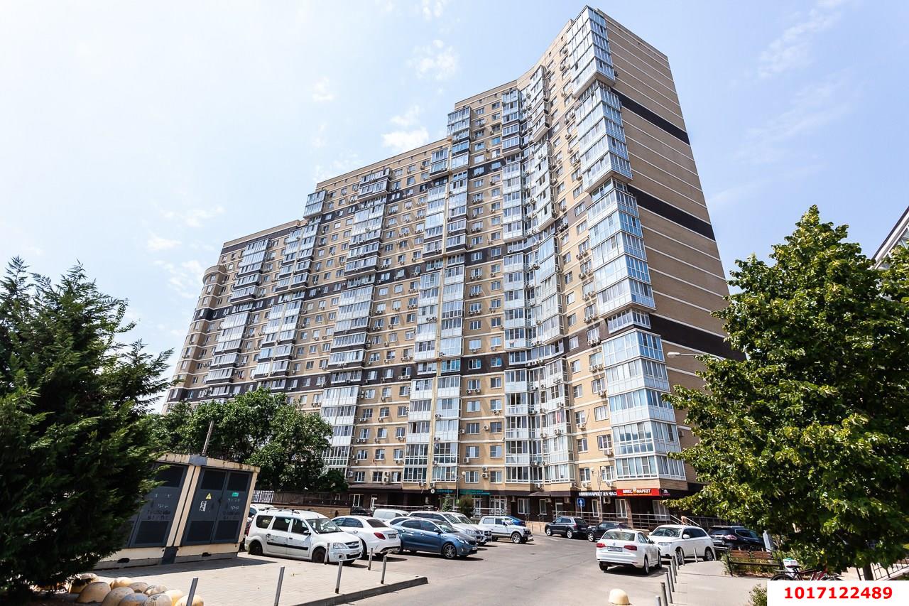 Фото №1: 2-комнатная квартира 90&nbsp;м², 2/24&nbsp;эт. - Краснодар, Западный внутригородской округ, Фестивальный, мкр. жилой комплекс Триумф, ул. имени П.М. Гаврилова, 27/1