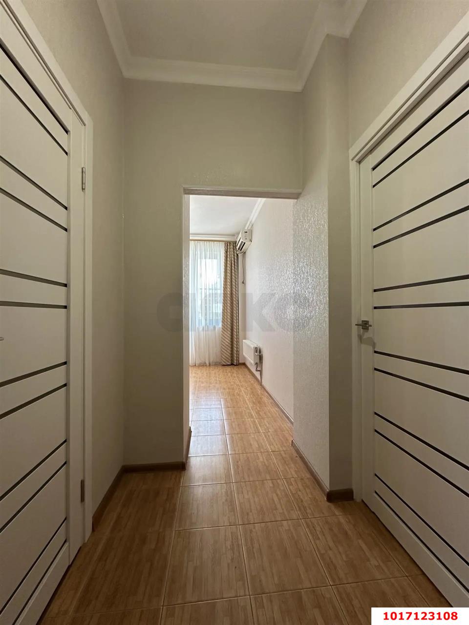 Фото №4: 1-комнатная квартира 44&nbsp;м², 10/15&nbsp;эт. - Краснодар, Прикубанский внутригородской округ, Фестивальный, мкр. Солнечный, ул. Казбекская, 14