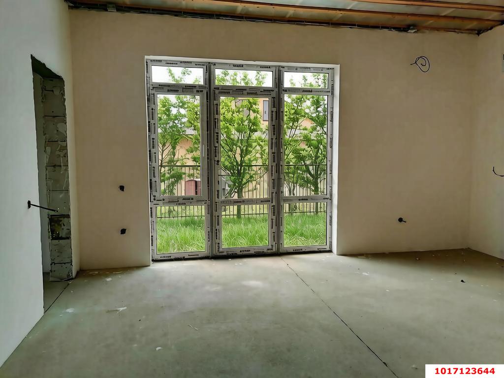 Фото №4: Дом 79&nbsp;м² + 4&nbsp;сот., 1&nbsp;эт. - Октябрьский, Прикубанский внутригородской округ, ст Радужное, ул. Центральная, 5