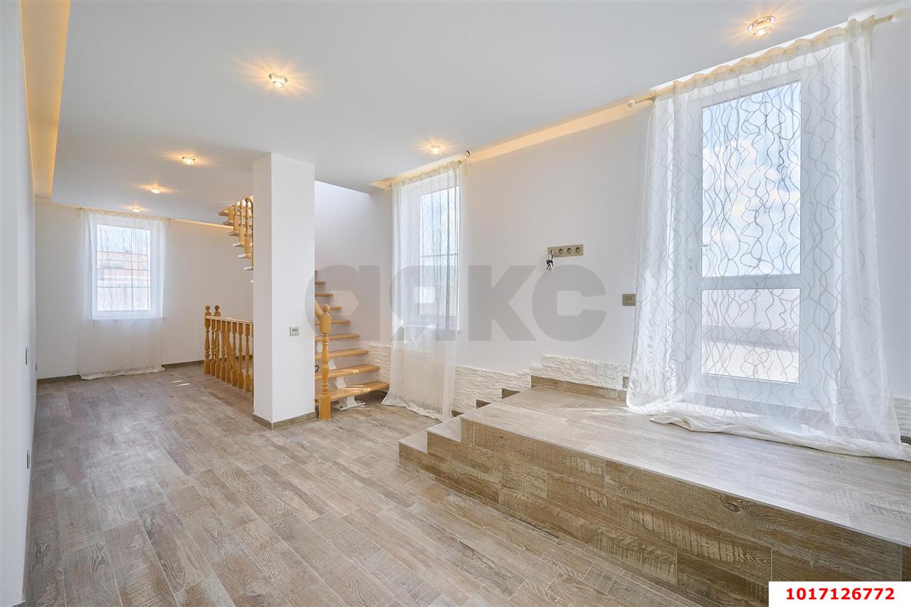 Фото №25: Пентхаус 290&nbsp;м², 16/18&nbsp;эт. - Краснодар, Кожзавод, ЖК Европейский, мкр. Западный внутригородской округ, ул. Кожевенная, 28