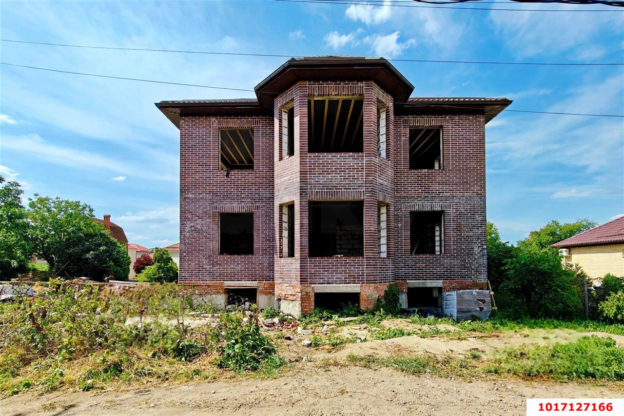Фото №2: Дом 250&nbsp;м² + 6.6&nbsp;сот., 2&nbsp;эт. - Ленина, Карасунский внутригородской округ, мкр. СНТ Восток, ул. Центральная, 528