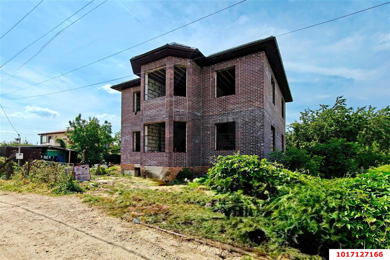 Фото №1: Дом 250&nbsp;м² + 6.6&nbsp;сот., 2&nbsp;эт. - Ленина, Карасунский внутригородской округ, мкр. СНТ Восток, ул. Центральная, 528