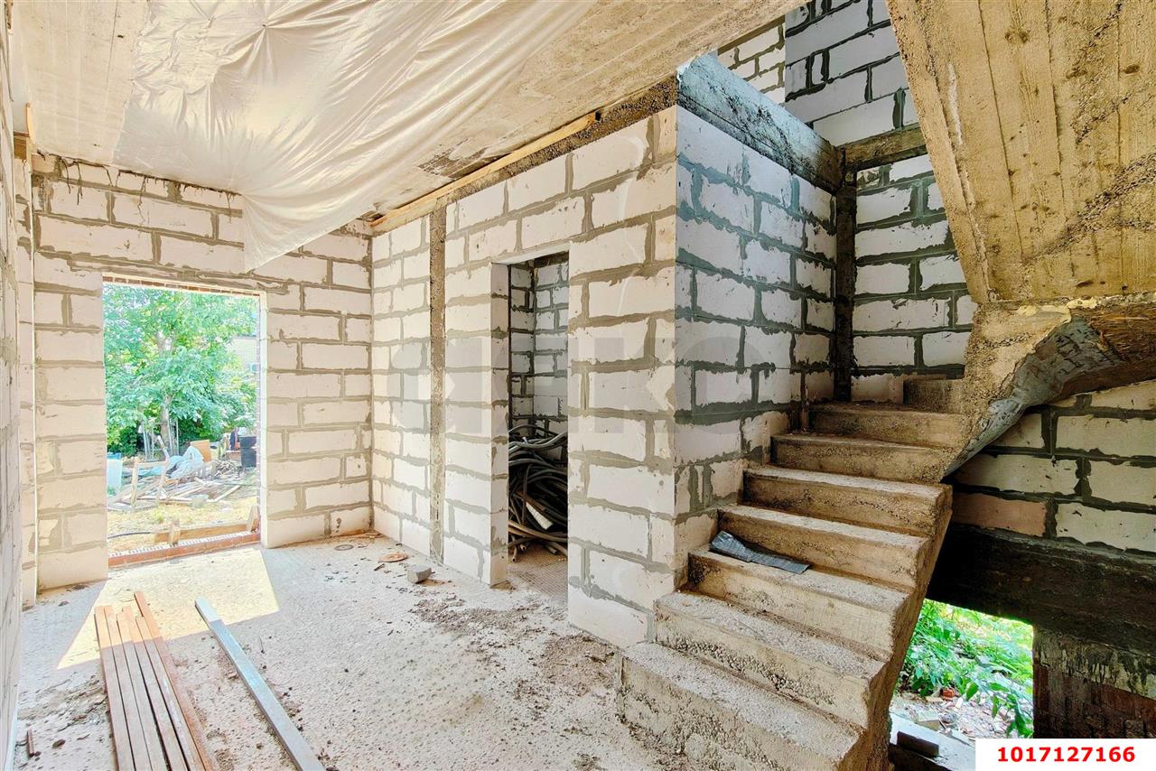 Фото №6: Дом 250&nbsp;м² + 6.6&nbsp;сот., 2&nbsp;эт. - Ленина, Карасунский внутригородской округ, мкр. СНТ Восток, ул. Центральная, 528