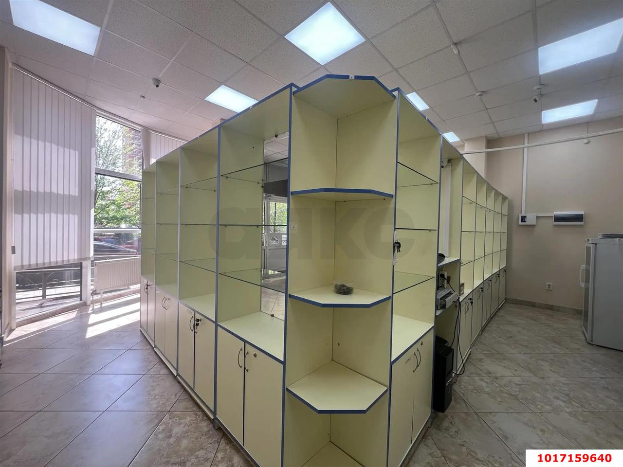 Фото №6: Торговое помещение 45&nbsp;м², 1/20&nbsp;эт. - Краснодар, Прикубанский внутригородской округ, Панорама, ЖК Перспектива, мкр. ЖК Династия, ул. Героев-Разведчиков, 12/1