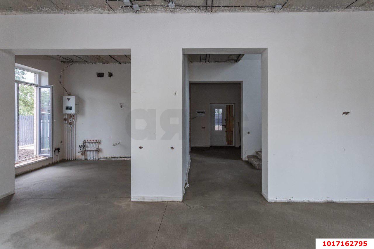 Фото №16: Дом 170&nbsp;м² + 5&nbsp;сот., 2&nbsp;эт. - Краснодар, Прикубанский внутригородской округ, Калинино, мкр. Завод Радиоизмерительных Приборов, ул. Карельская, 102