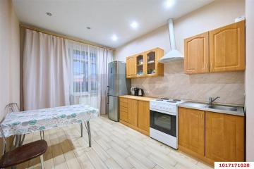 Фото №1: 1-комнатная квартира 40 м², 5/19 эт. - Краснодар, мкр. ЖК Аврора Парк, ул. Шоссе Нефтяников, 22к1