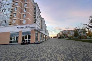 Фото №1: Торговое помещение 100&nbsp;м², 1/7&nbsp;эт. - Динская, мкр. жилой комплекс Белые Росы, ул. Красная, 162/2к1