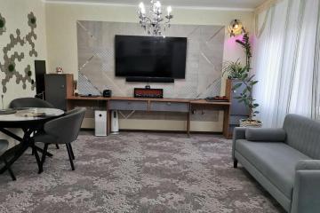 Фото №1: 3-комнатная квартира 80 м², 1/16 эт. - Краснодар, мкр. Завод Измерительных Приборов, ул. Зиповская, 46