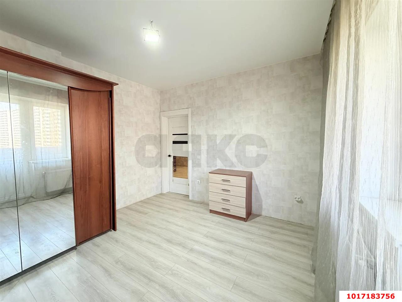 Фото №1: 3-комнатная квартира 79&nbsp;м², 8/24&nbsp;эт. - Краснодар, Прикубанский внутригородской округ, ЖК Лучший, мкр. имени Петра Метальникова, ул. Петра Метальникова, 40