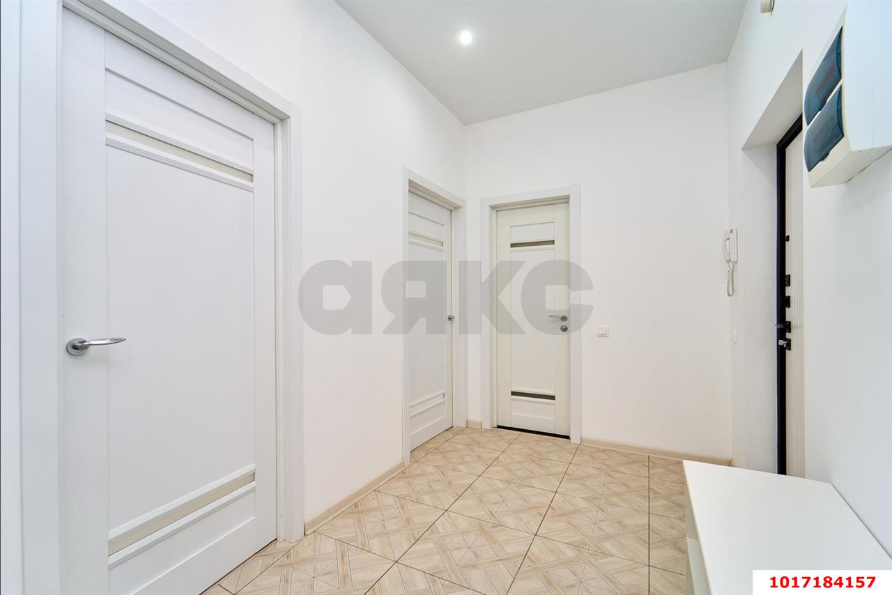Фото №5: 1-комнатная квартира 45&nbsp;м², 15/16&nbsp;эт. - Краснодар, Прикубанский внутригородской округ, Фестивальный, ЖК Екатеринодар, мкр. Солнечный, ул. Архитектора Петина, 18/3