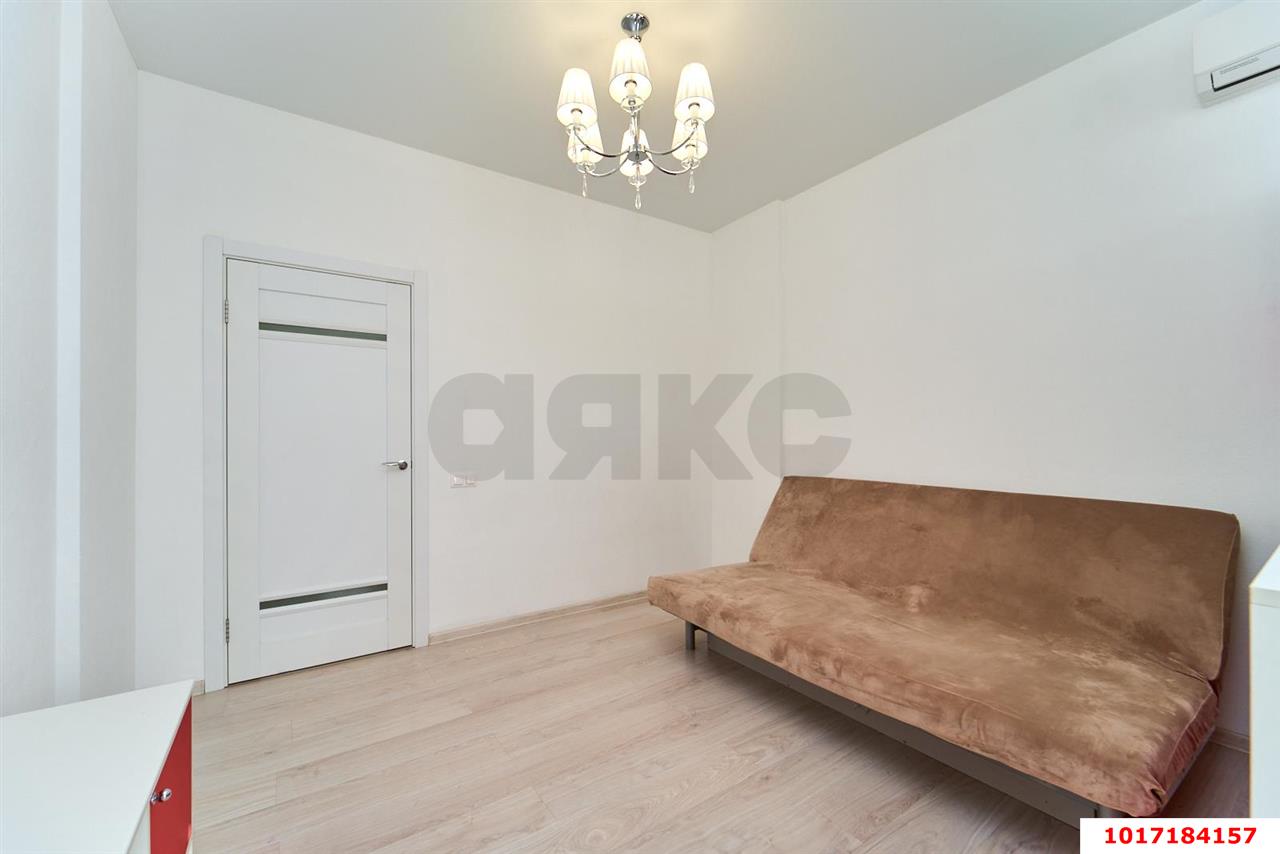 Фото №4: 1-комнатная квартира 45&nbsp;м², 15/16&nbsp;эт. - Краснодар, Прикубанский внутригородской округ, Фестивальный, ЖК Екатеринодар, мкр. Солнечный, ул. Архитектора Петина, 18/3