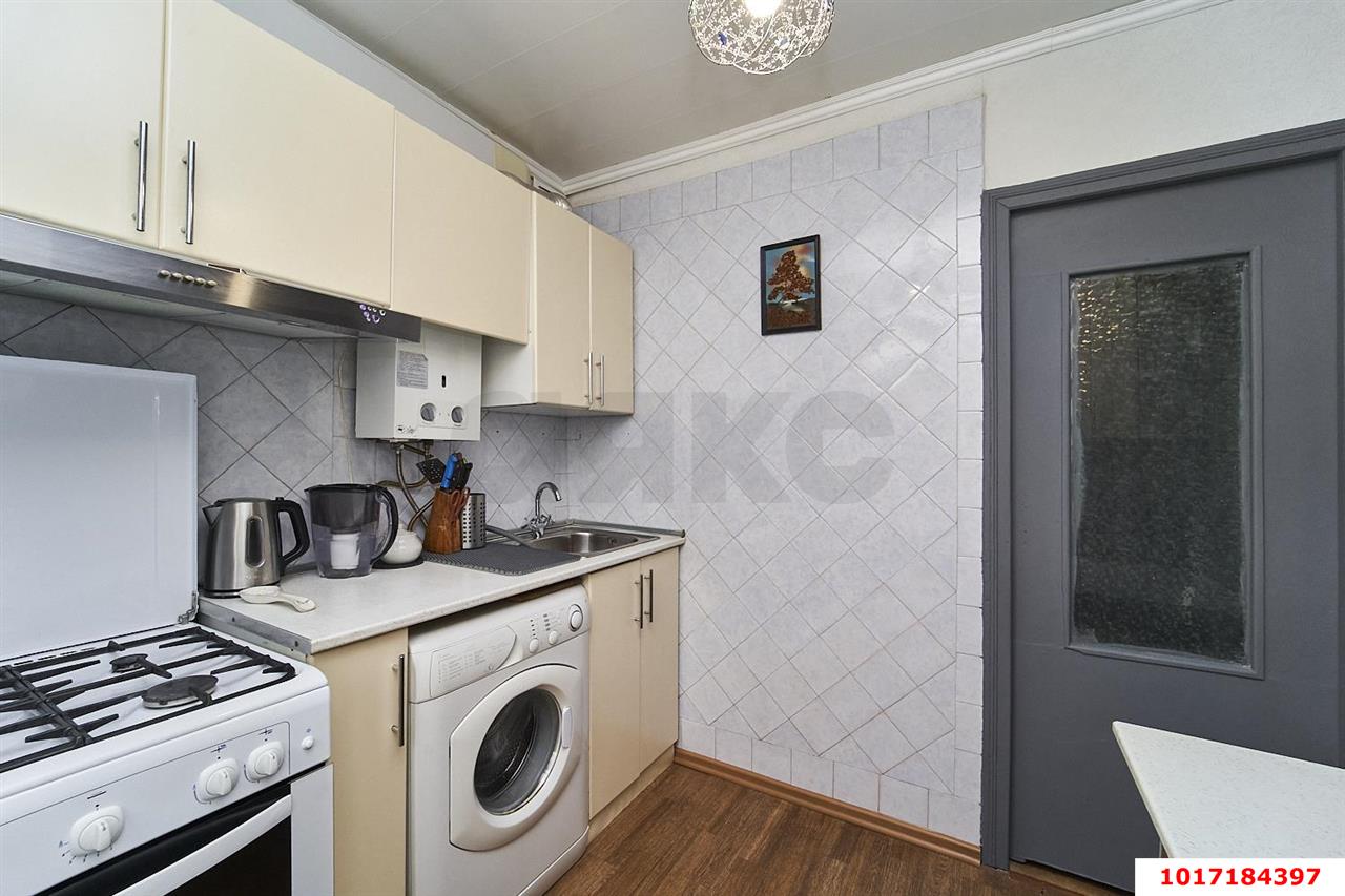 Фото №4: 3-комнатная квартира 56&nbsp;м², 4/4&nbsp;эт. - Краснодар, Западный внутригородской округ, мкр. Горгаз, ул. Южная, 24