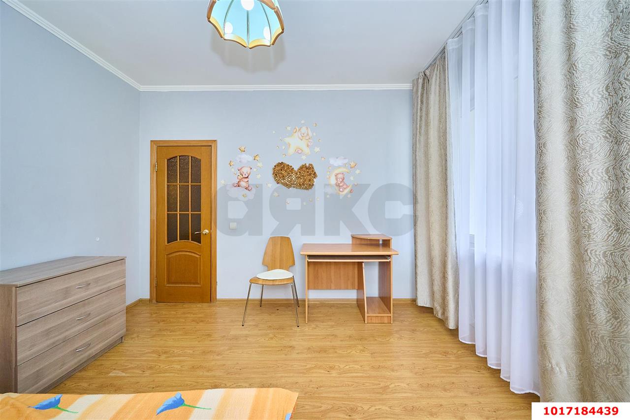 Фото №9: 2-комнатная квартира 58&nbsp;м², 8/10&nbsp;эт. - Краснодар, Карасунский внутригородской округ, ж/м Пашковский, ул. Фадеева, 427
