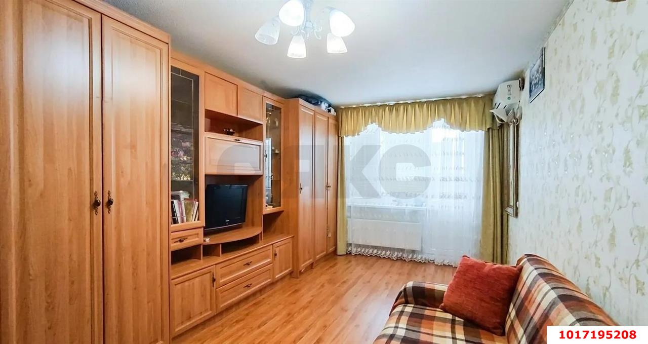 Фото №1: 2-комнатная квартира 57&nbsp;м², 11/16&nbsp;эт. - Краснодар, Карасунский внутригородской округ, мкр. Комсомольский, ул. Уральская, 111/1