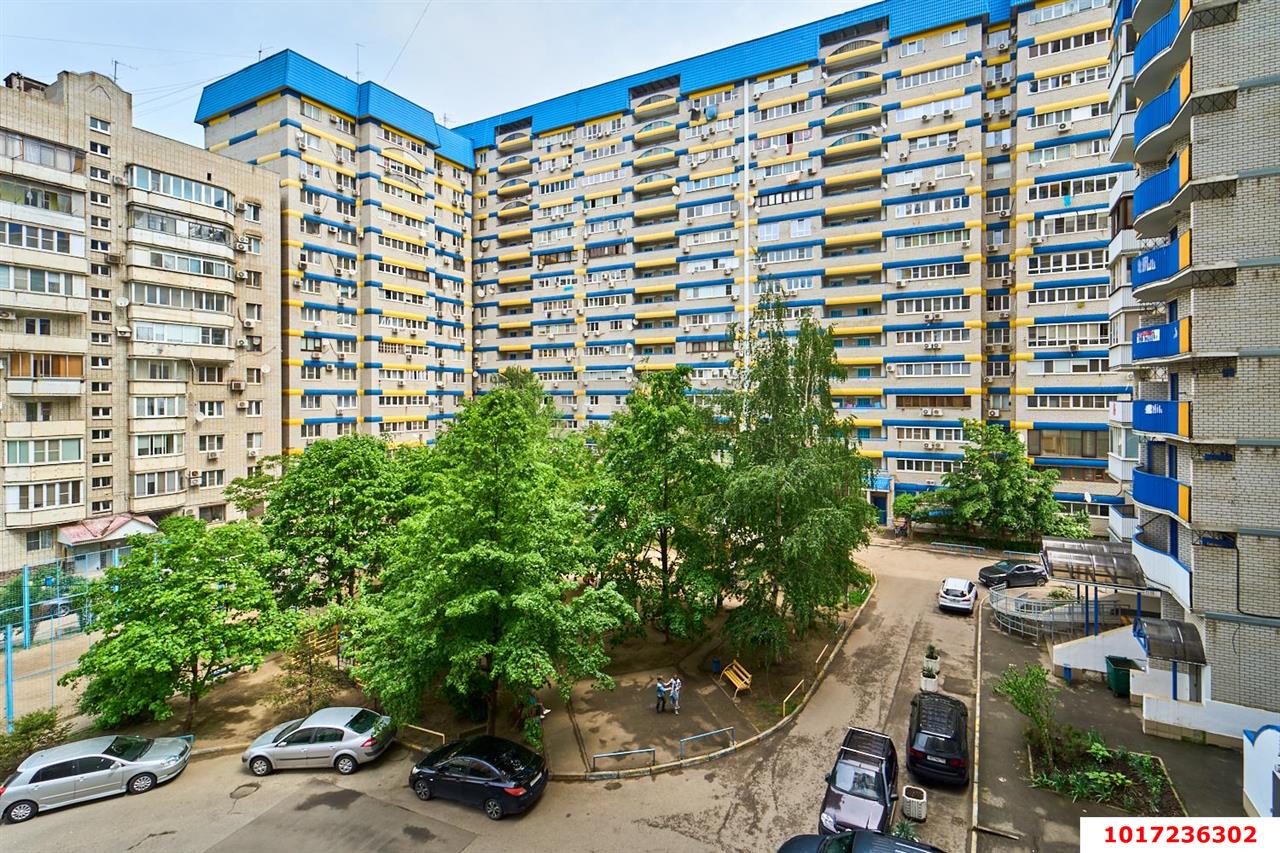 Фото №14: 2-комнатная квартира 96&nbsp;м², 3/16&nbsp;эт. - Краснодар, Западный внутригородской округ, мкр. Юбилейный, пр-кт Чекистов, 42