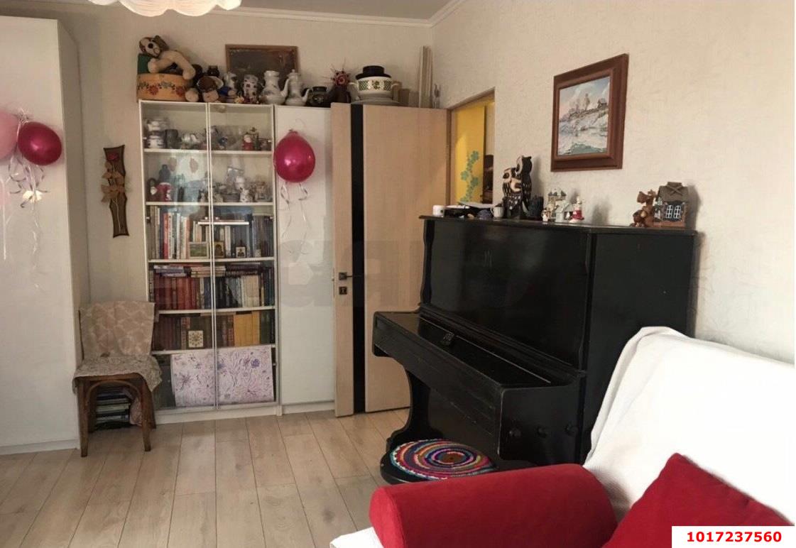Фото №5: 2-комнатная квартира 41&nbsp;м², 2/2&nbsp;эт. - Краснодар, Центральный внутригородской округ, мкр. 40 лет Победы, ул. Клиническая, 3