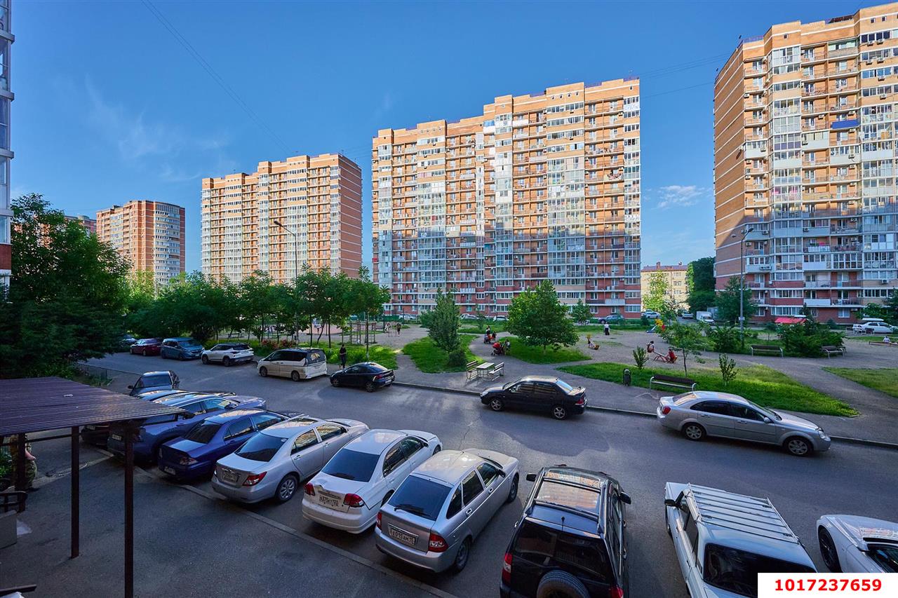 Фото №19: 2-комнатная квартира 63&nbsp;м², 2/16&nbsp;эт. - Краснодар, Прикубанский внутригородской округ, 9-й километр, мкр. Военный городок № 106, ул. имени Дзержинского, 54/15