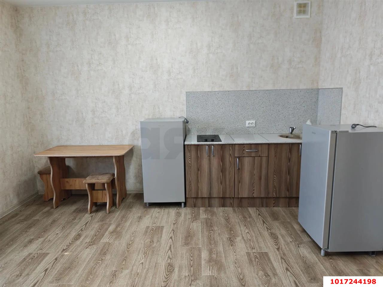 Фото №1: Студия 30&nbsp;м², 4/8&nbsp;эт. - Краснодар, мкр. Прикубанский внутригородской округ, ул. Городская, 1