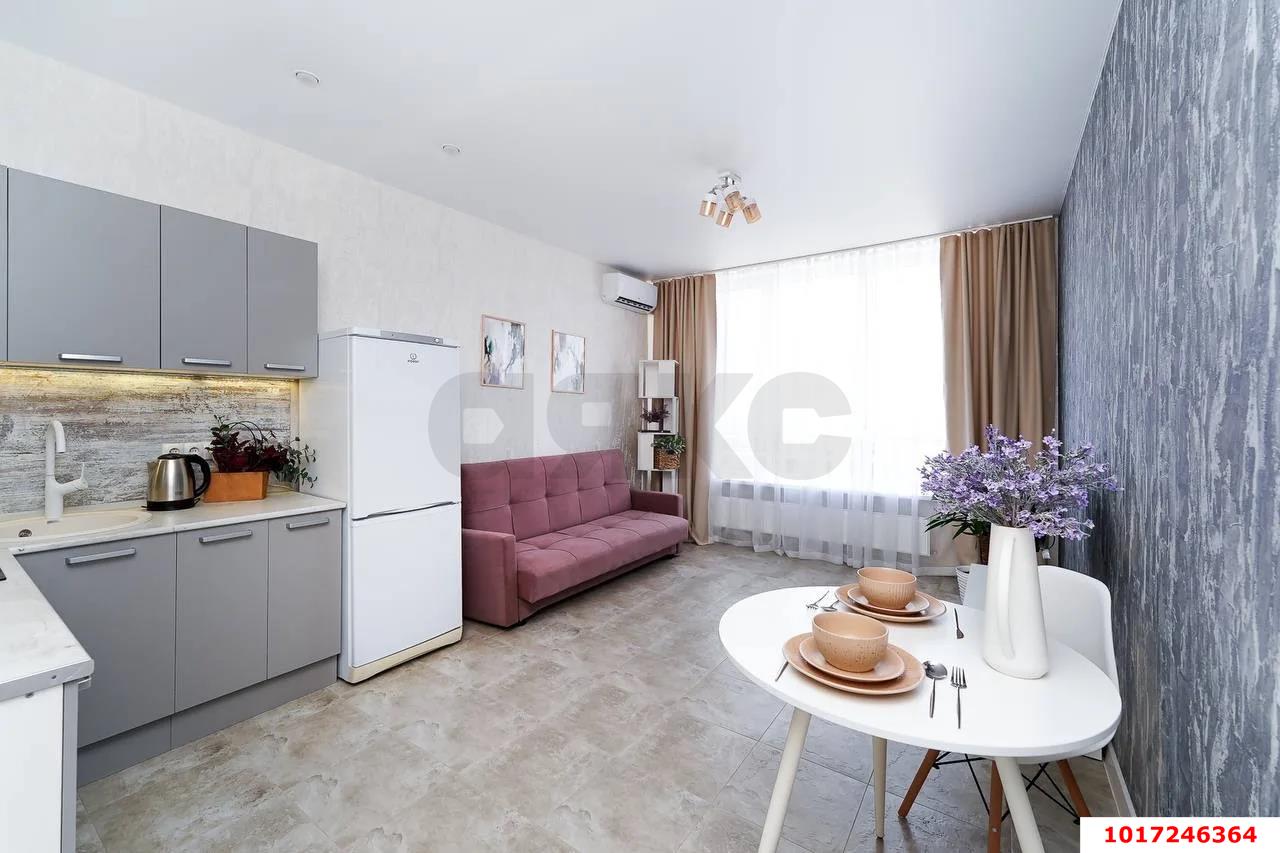 Фото №1: 1-комнатная квартира 40&nbsp;м², 17/24&nbsp;эт. - Краснодар, Центральный внутригородской округ, мкр. Черёмушки, ул. Обрывная, 132/1к5