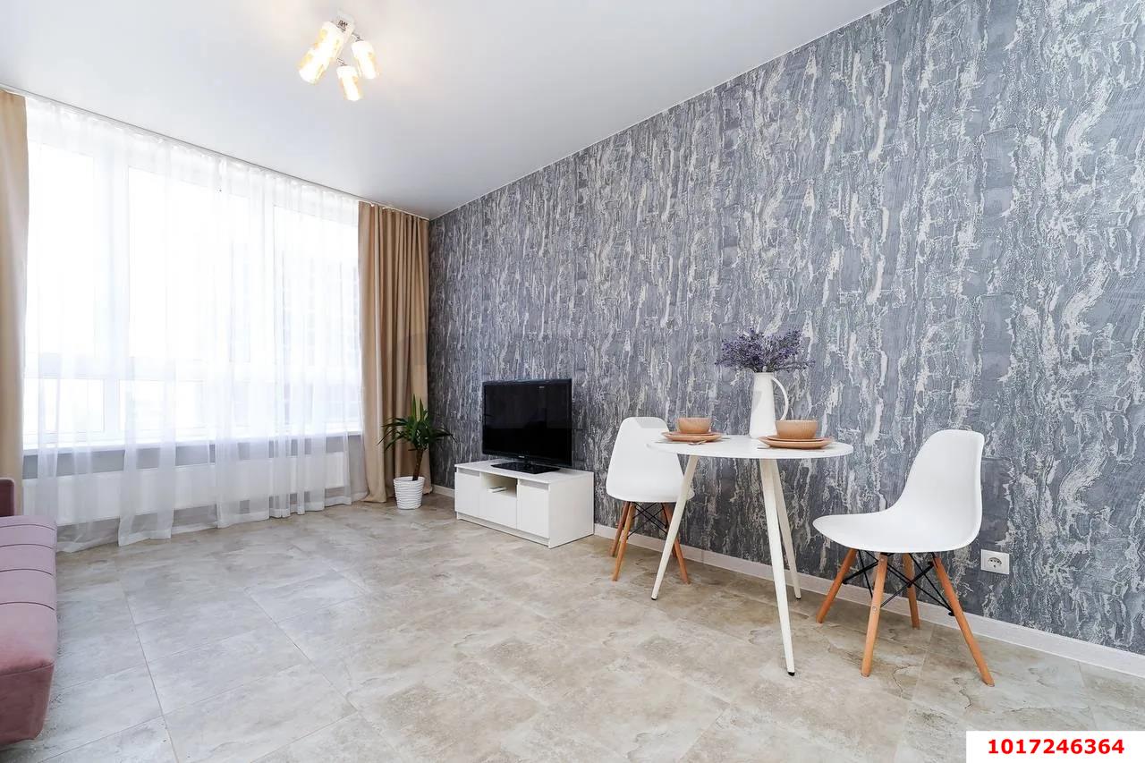 Фото №3: 1-комнатная квартира 40&nbsp;м², 17/24&nbsp;эт. - Краснодар, Центральный внутригородской округ, мкр. Черёмушки, ул. Обрывная, 132/1к5