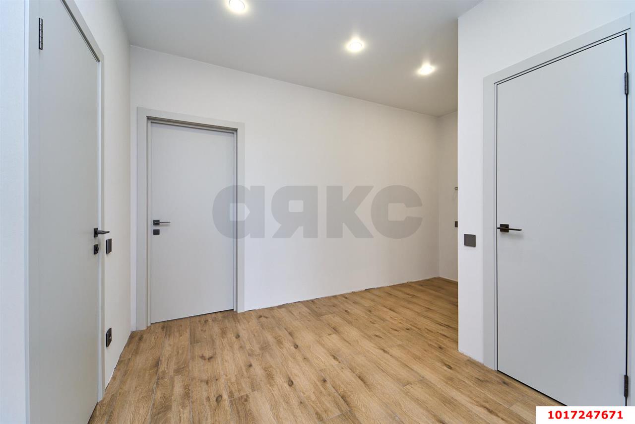 Фото №3: 2-комнатная квартира 72&nbsp;м², 6/24&nbsp;эт. - Краснодар, Центральный внутригородской округ, мкр. Черёмушки, ул. Обрывная, 132/1к21