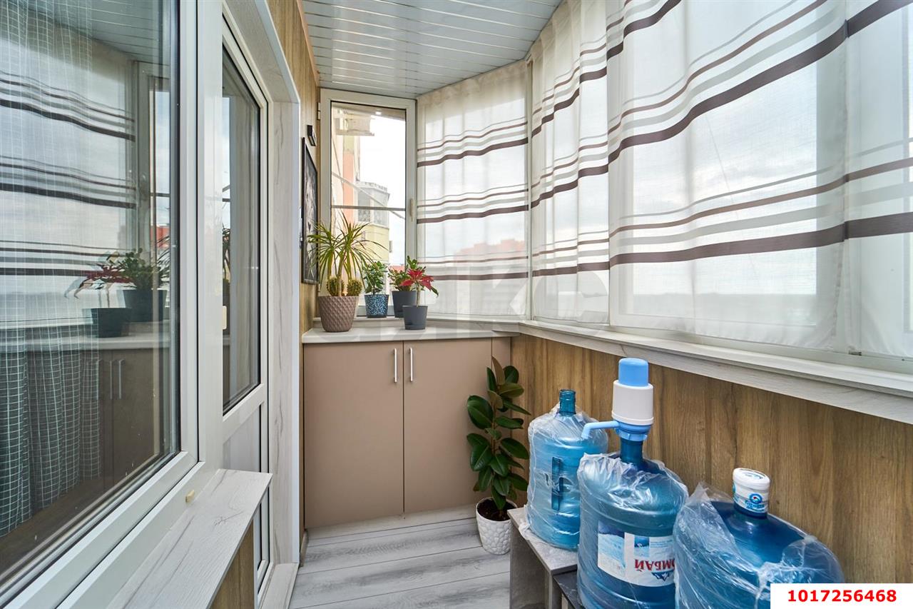 Фото №4: 1-комнатная квартира 40&nbsp;м², 8/9&nbsp;эт. - Краснодар, Карасунский внутригородской округ, мкр. Почтовый, ул. имени Валерия Гассия, 4/2